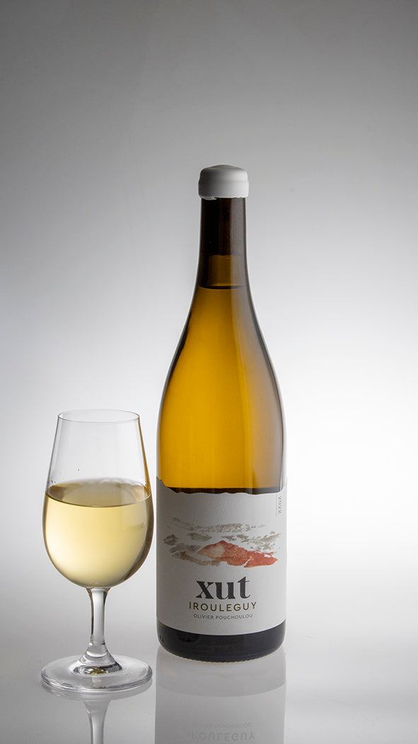 2022, Xut Blanc